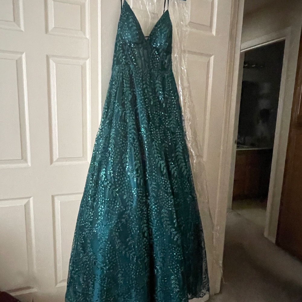 Blonde Nites, size 9,  dark teal